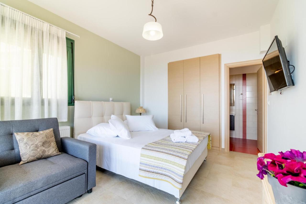 Sapphire Blue Villa Каламици Экстерьер фото